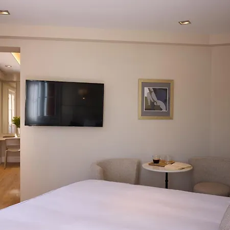 Vrachos Aparthotel *